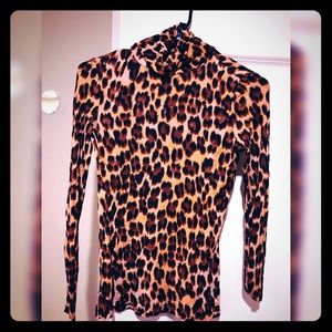 HOT! J Lo Leopard print Turtle neck L/S  top XS